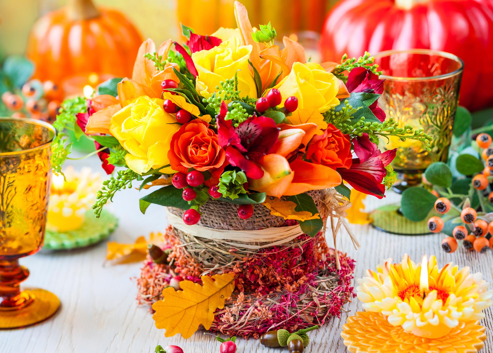 Herbst-Blumen als Tisch-Dekoration