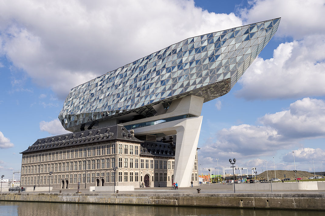 The new Port House in Antwerpen, entworfen von Zaha Hadid. 