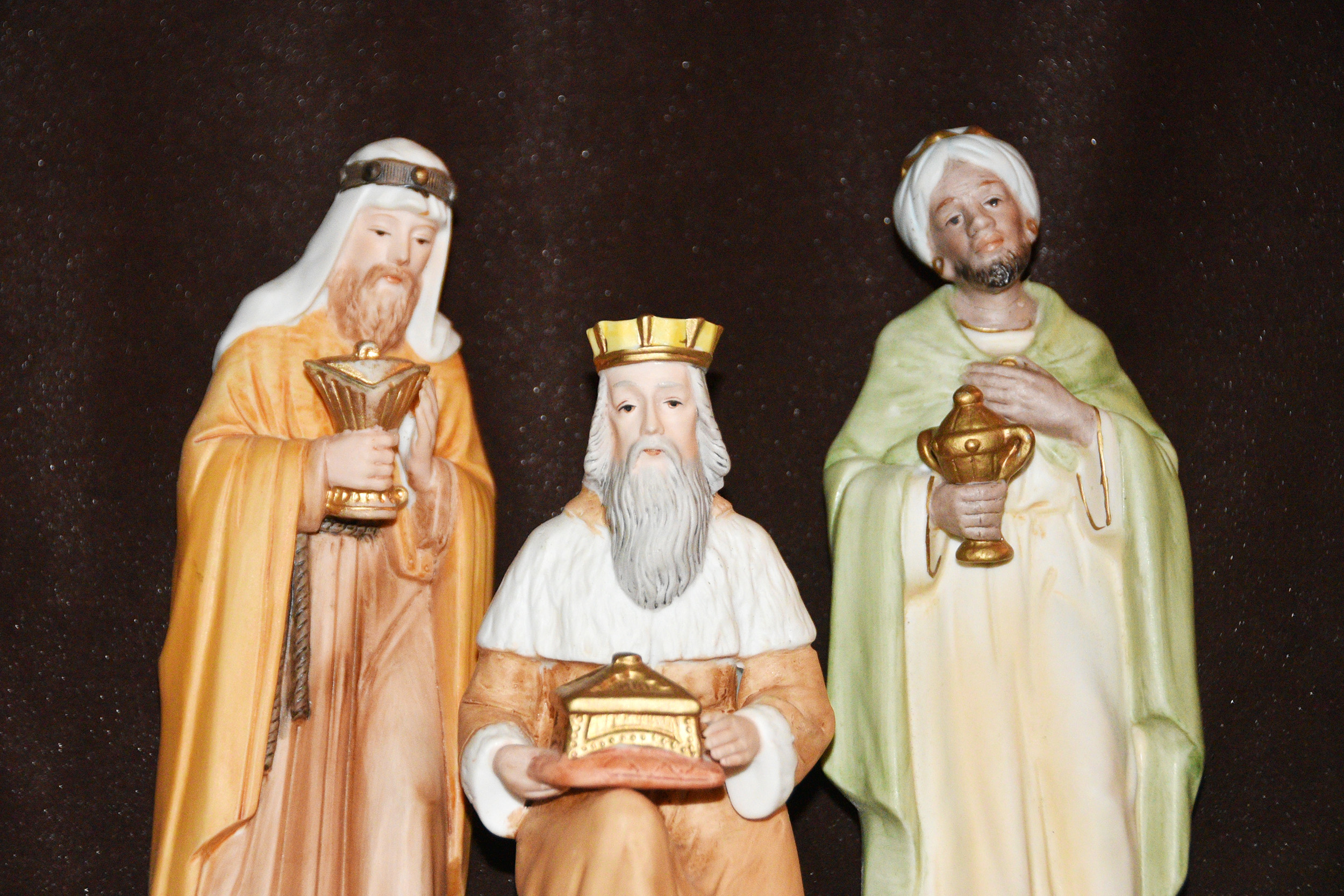 Keramikfiguren der drei Heiligen Könige